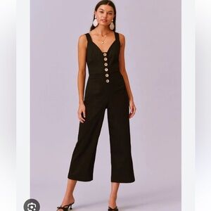 Finders keepers black button how linen-like cropped jumpsuit XS BNWT